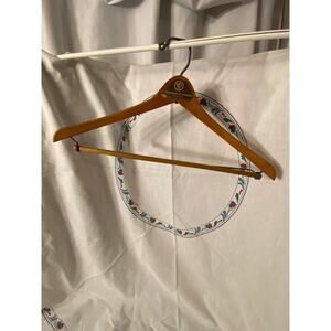 VTG Wooden Suit Hanger from Woodward & Lothrop Washington (DC) original sticker